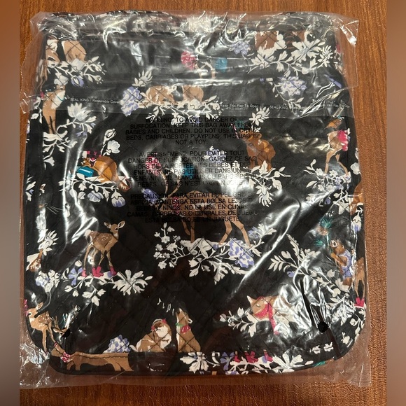 Vera Bradley Triple Zip Hipster in Merry Mischief - Picture 2 of 6